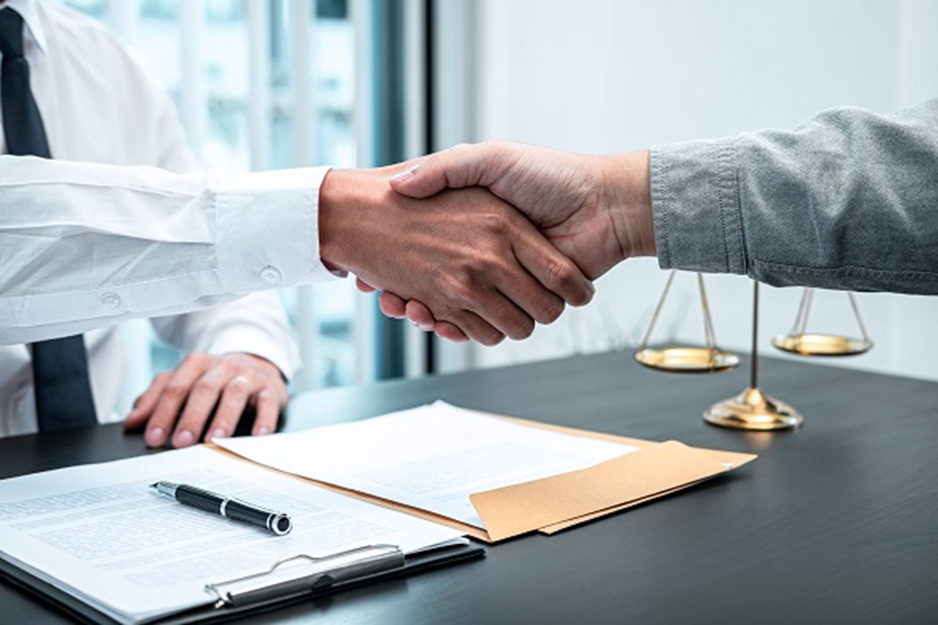 آموزش نگارش قرارداد نویسی توسط وکیل قراردادها
